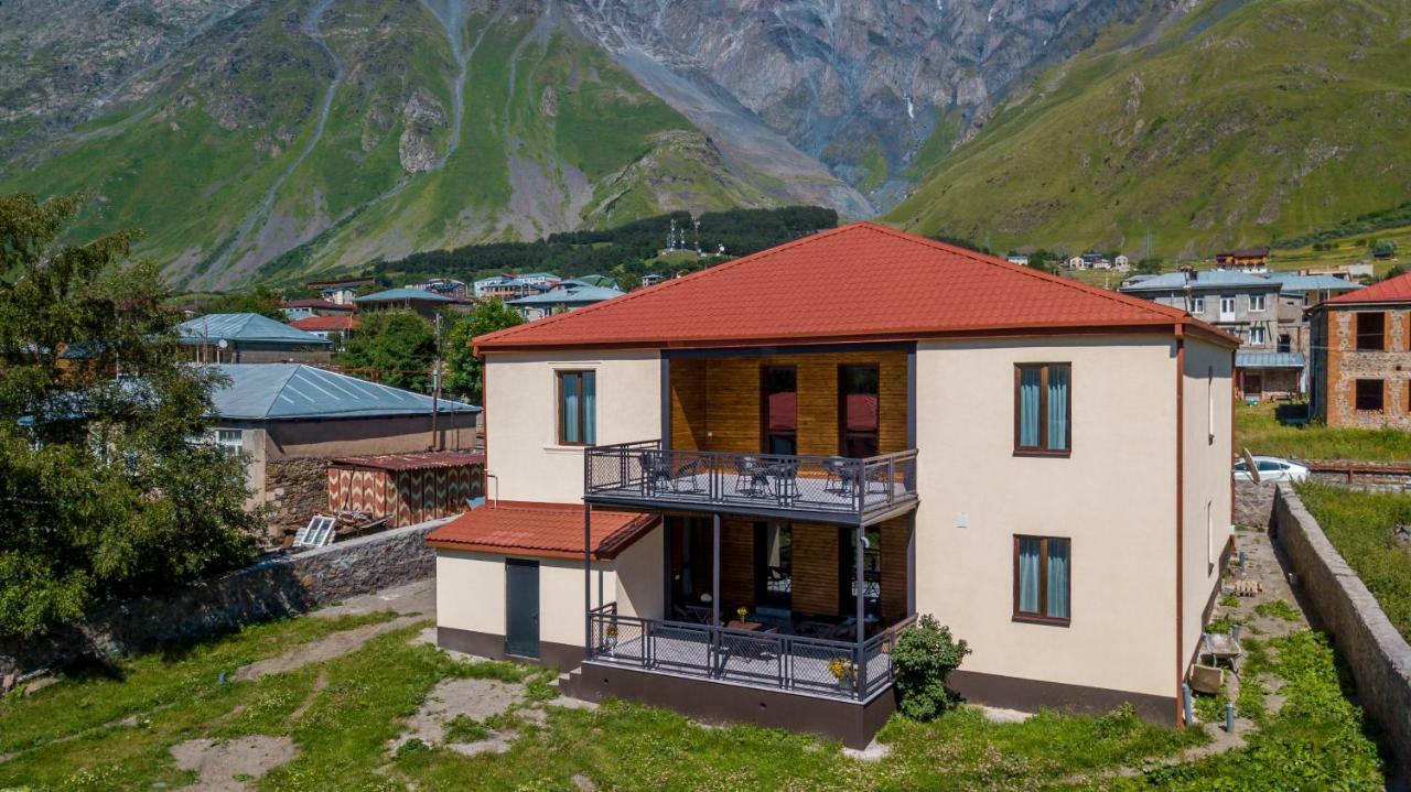 Travel Inn Kazbegi Extérieur photo