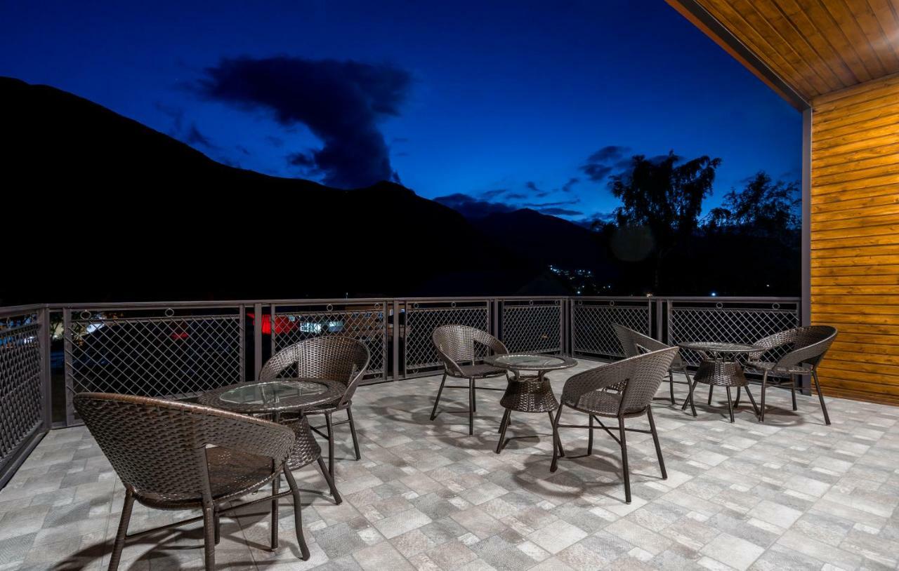 Travel Inn Kazbegi Extérieur photo