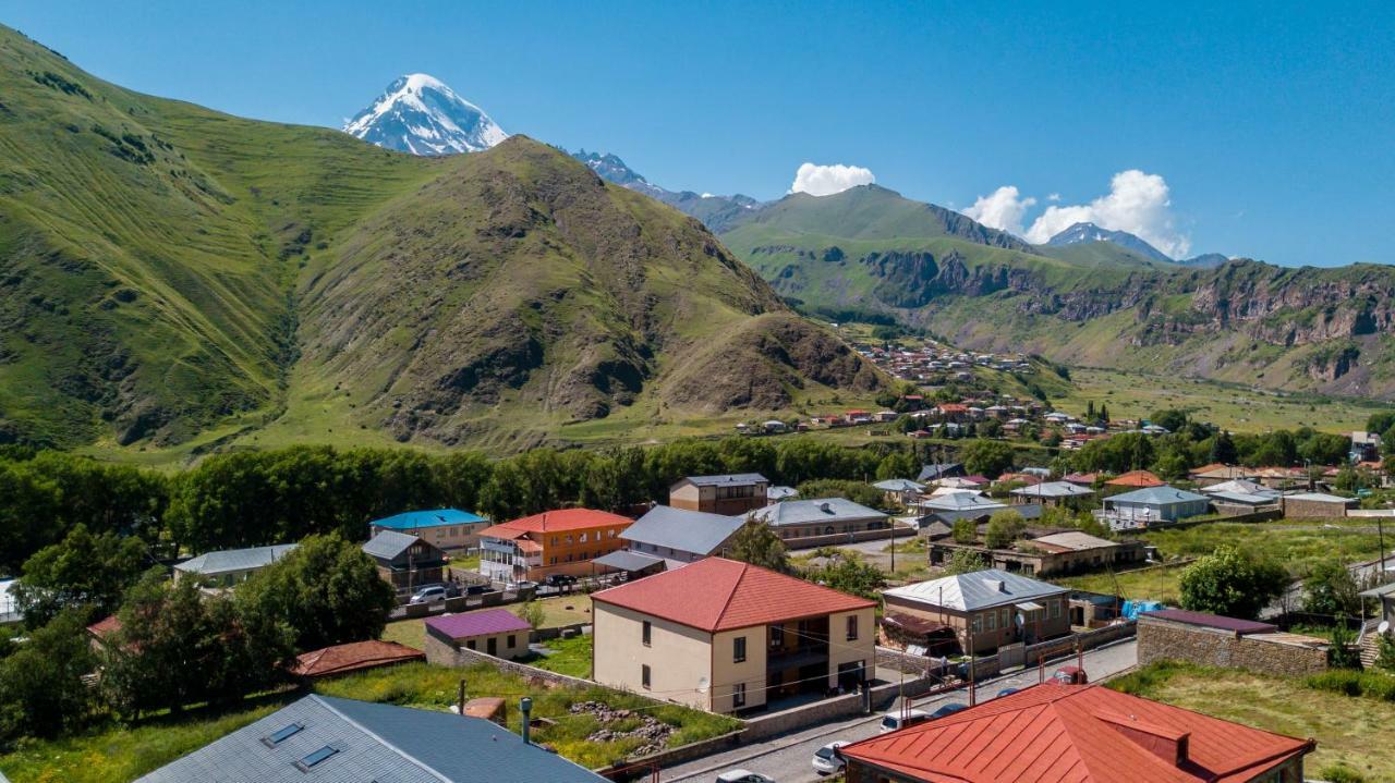 Travel Inn Kazbegi Extérieur photo
