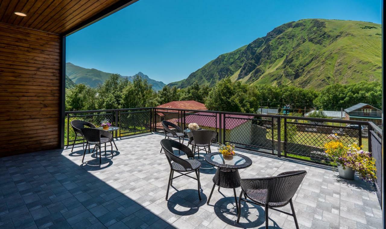 Travel Inn Kazbegi Extérieur photo